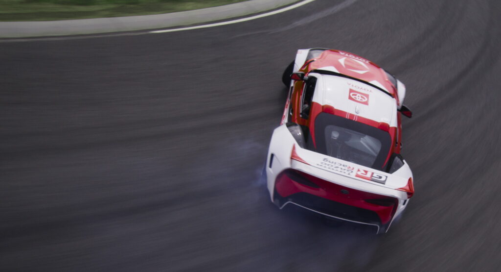 Toyota Supra isedrift