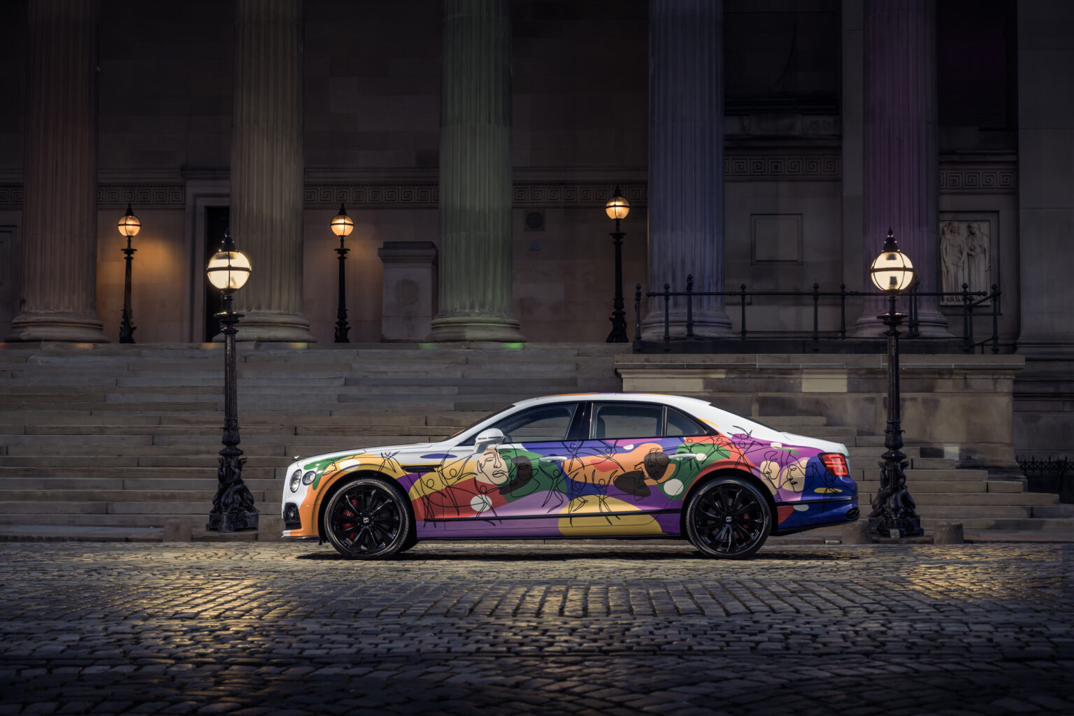 Eestit külastab ainulaadne Bentley Unifying Spur Bentley Unifying Spur