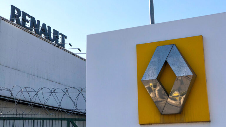 Venemaa riigistas Renault’ tehase ja hakkab uuesti Moskvitše tootma Renault tehas Moskva, The Moscow Times