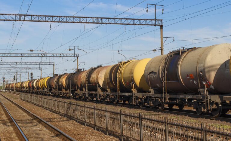 “Istmesoojendus” 125: Venemaa teenib kütuselt rohkem kui mullu Kütuserong, Pavlofox/Pixabay