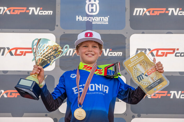 Lucas Leok tuli 65cc klassi maailma karikavõitjaks Lucas Leok poodiumil