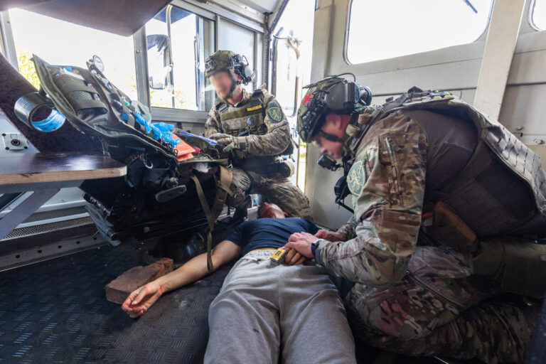 PPA kiirreageerijad panid taktikalises meditsiinis teistele pika puuga ära pika puuga