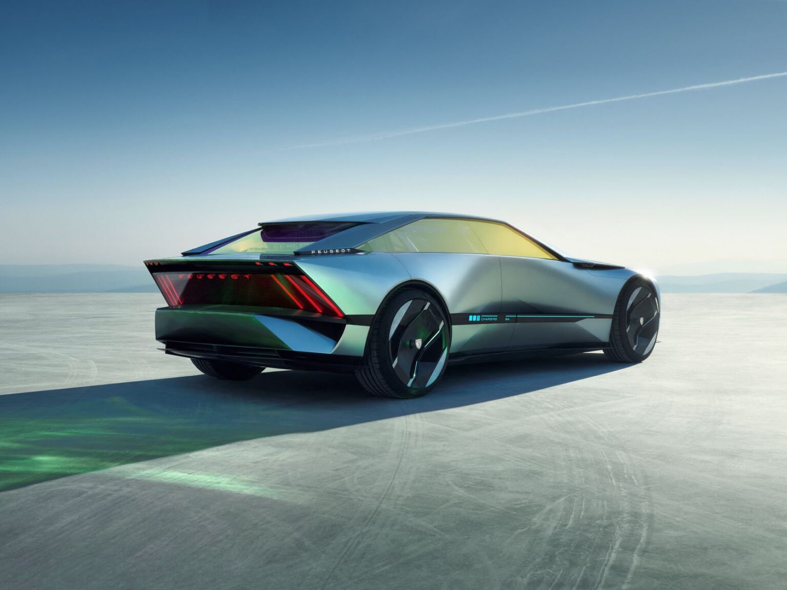 Uus ideeauto võtab kokku Peugeot’ tulevikunägemuse Peugeot Inception Concept ideeauto