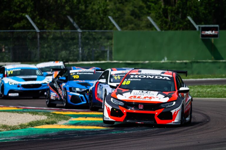 ALM Honda Racing Imolas. Foto Daniele Nicli