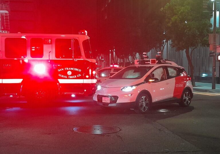 Cruise isetakso õnnetus, Kron4