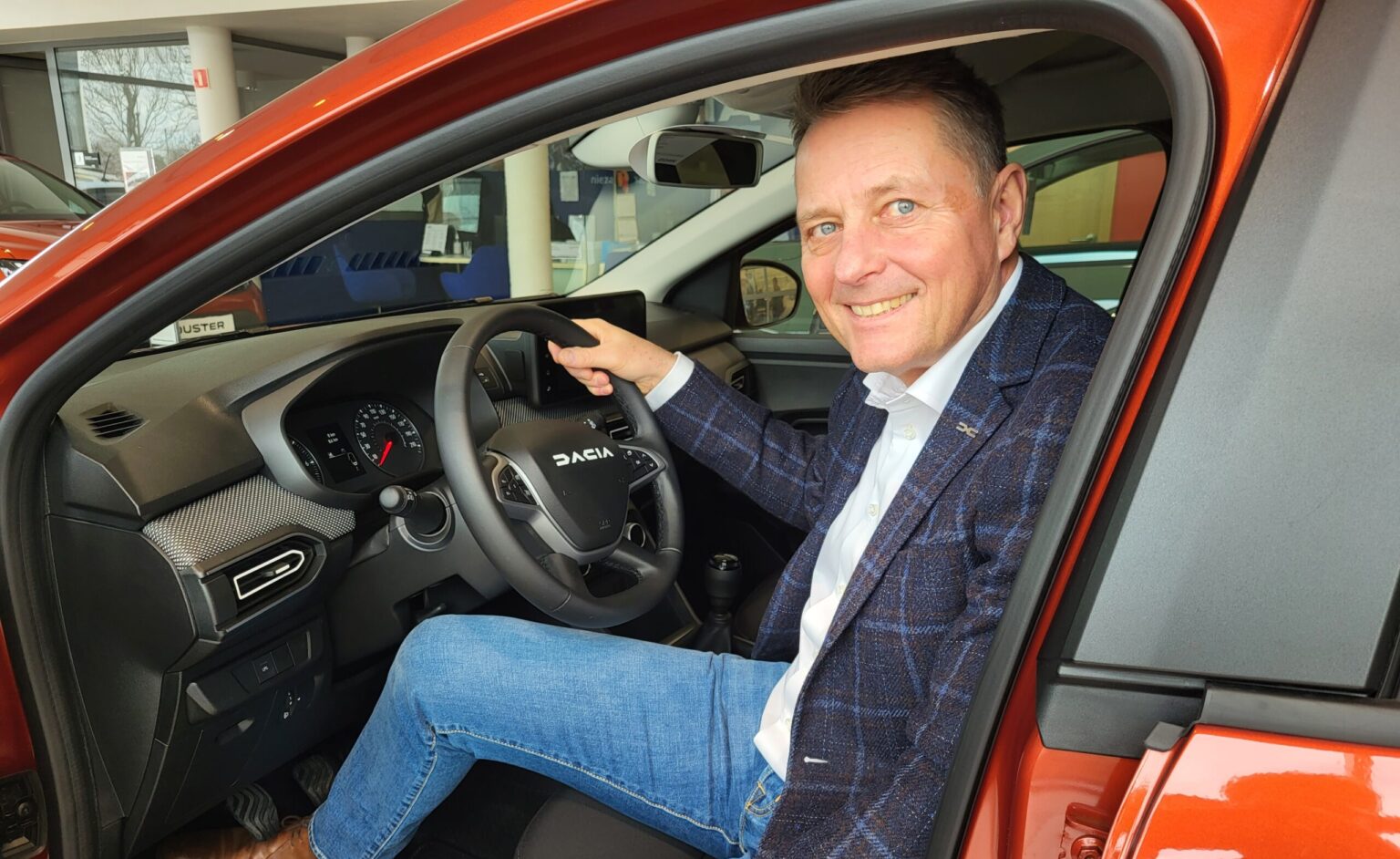 Dacia uudiseid Münchenist: oodata on uut B-segmendi krossoverit! Grzegorz Zalewski, Dacia