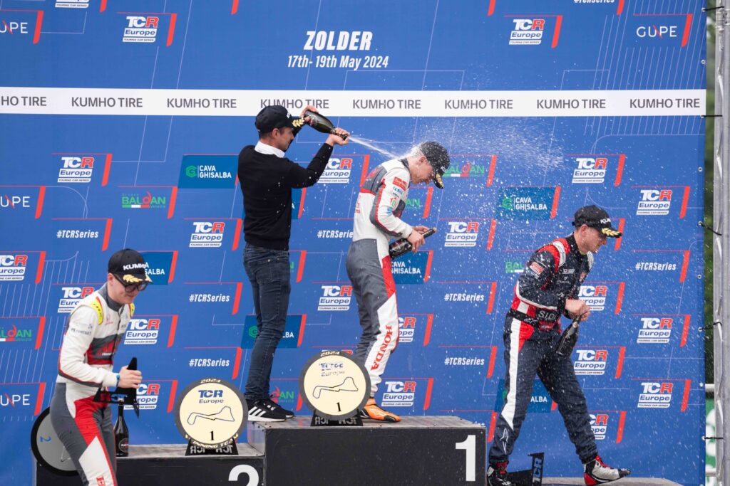 TCR Europe, Ollivision Photography