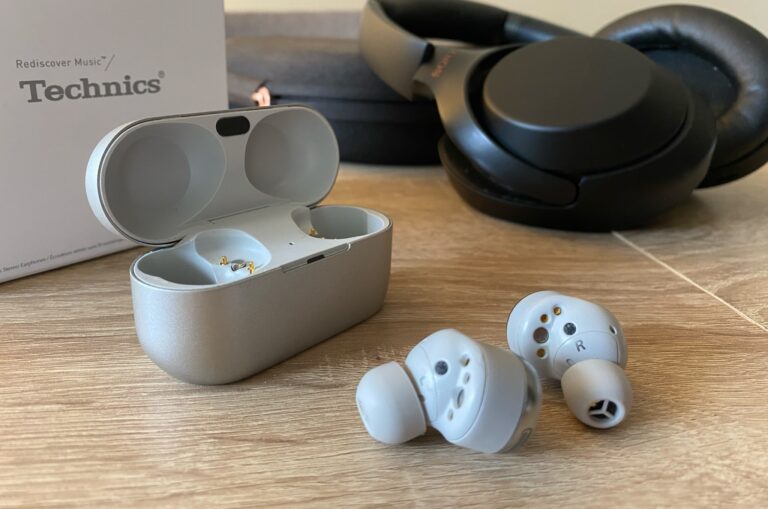 Nööbid kõrva: Technics AZ80-ga käib töö ja vile koos Technics AZ80, Andres Kruus