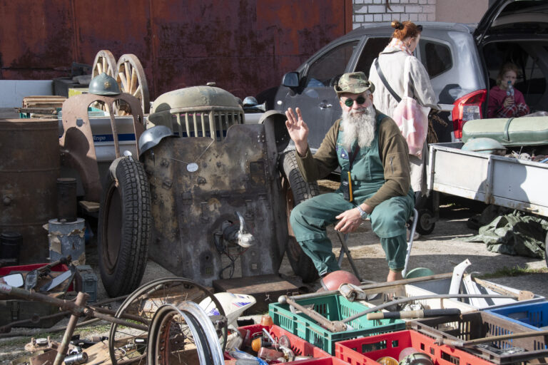 Tagadil avab taas ĂŒheks pĂ€evaks uksed vanatehnikafĂ€nnide sanatoorium Tagadi laat, Riin Seidla
