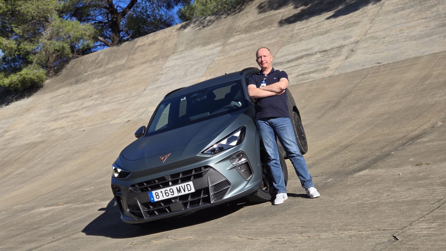 Pilk peale, käsi külge: Cupra Terramar Cupra Terramar