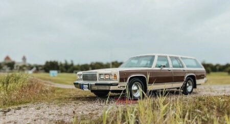Nädala paar: mugav reisiauto, milles soovi korral magama mahub Mercury Grand Marquis LS Colony Park reisiauto
