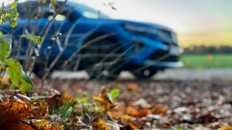 Tõsi see on: esimene “auto läks katki” appikarje lähebki mehele renault rafale