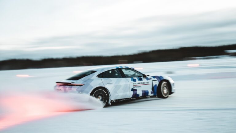 Porsche Taycan, jäädrifti Guinnessi rekord