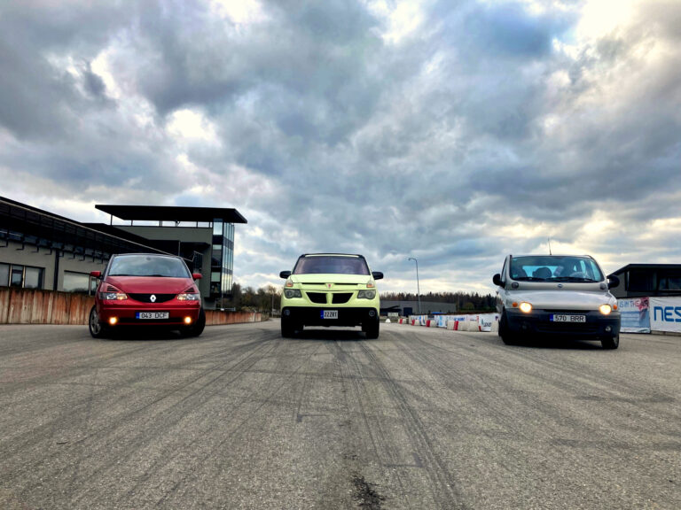 Koleautode kolmik, Masinawärk