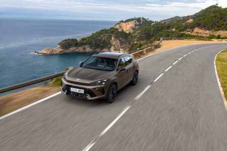 Pilk peale, käsi külge: uuendatud Cupra Formentor uus cupra formentor