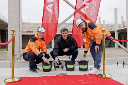 Amserv Peetri esinduse nurgakivi, Ardo Kaljuvee