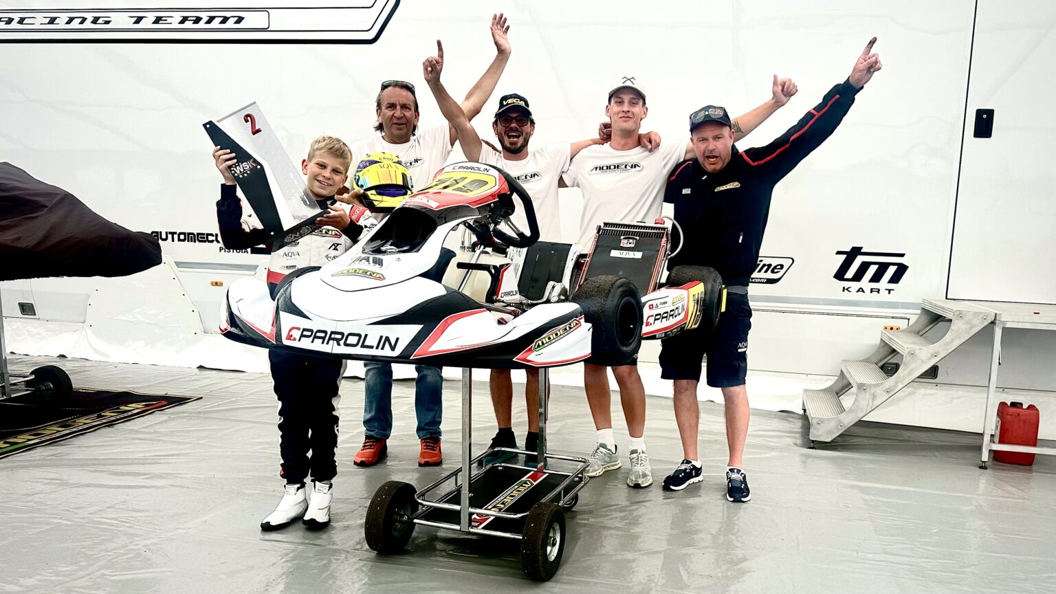 Albert Tamm noppis maailma tippkardisarjas teise koha Albert Tamm, AQVA Racing Team