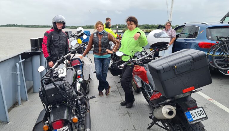 “Istmesoojendus” 224: mootorrattareisi meelespea Mootorrattamatk, Gerli Ramler