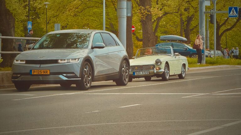 Uuring: Kolmandik autojuhte säästab valel ajal ja vales kohas Uuring: Kolmandik autojuhte säästab valel ajal ja vales kohas