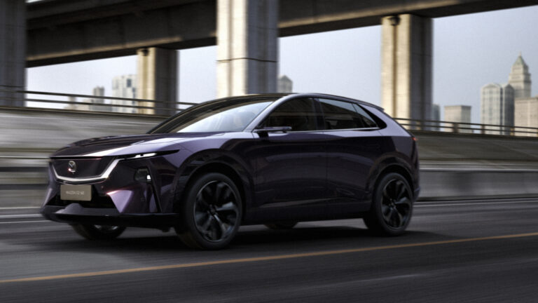 Mazda EZ-60 tuleb Euroopasse CX6-e nime all Mazda EZ-60 tuleb Euroopasse CX6-e nime all