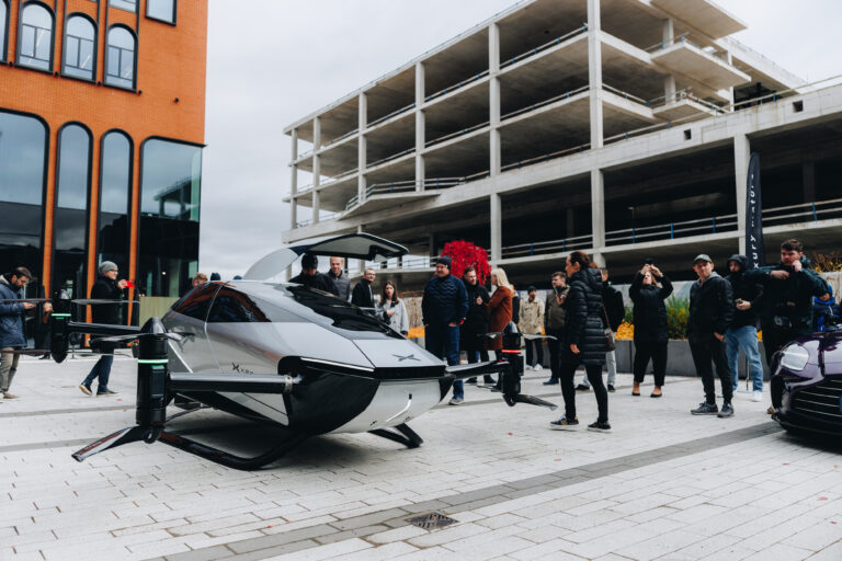 Eestis toimus “lendava auto” Xpeng X2 esitlus Lendava auto esitlus, Brit Maria Tael