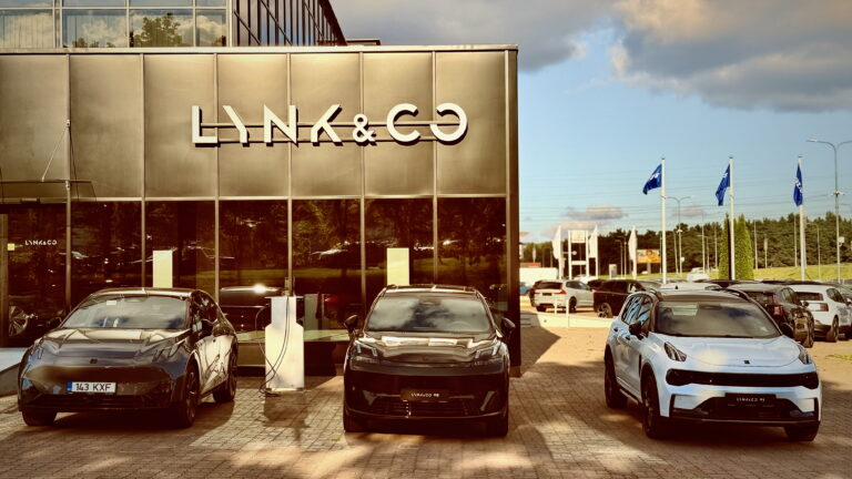 Lynk & Co: Eurooplased saavad “hiina autolt” paraja ninanipsu ninanipsu