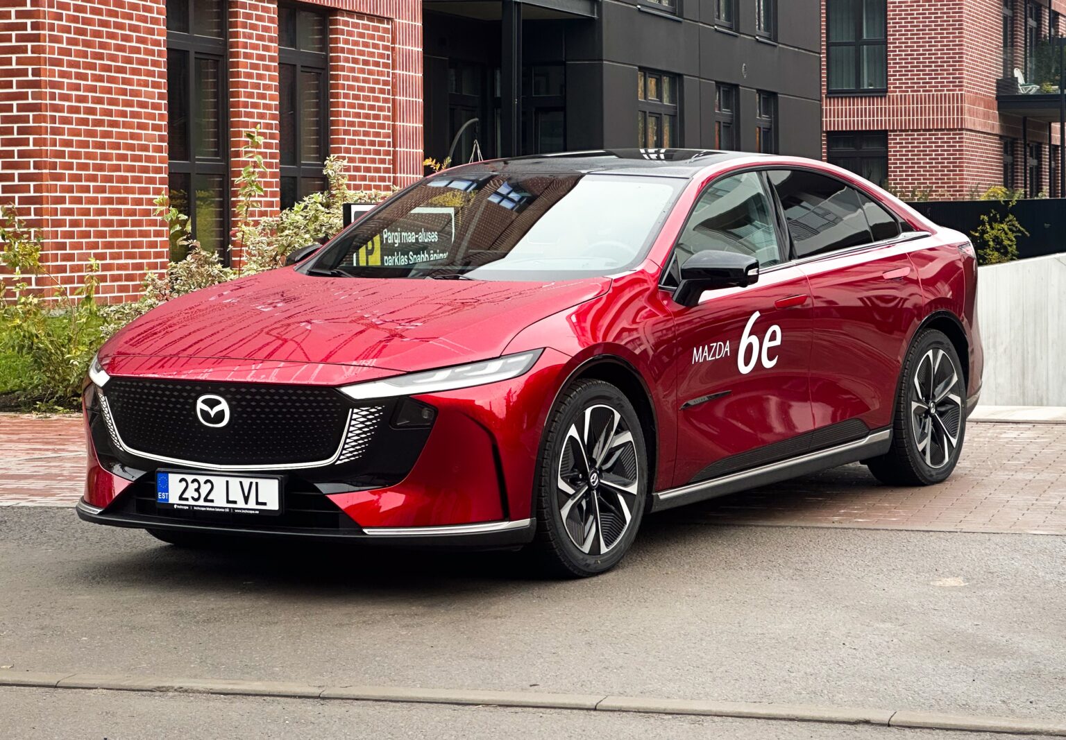 Mazda 6e, Vladimir Niinimäki