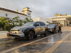 Soomlased maksavad uue auto eest vähem makse kui meie Toyota bZ4X 2025, Veli V. Rajasaar soomlased maksavad uue auto eest vähem