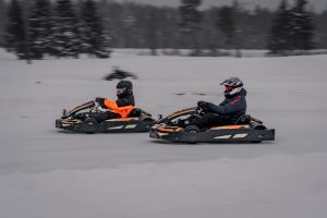 Laitse jääkardirada, Kelly Tikkop
